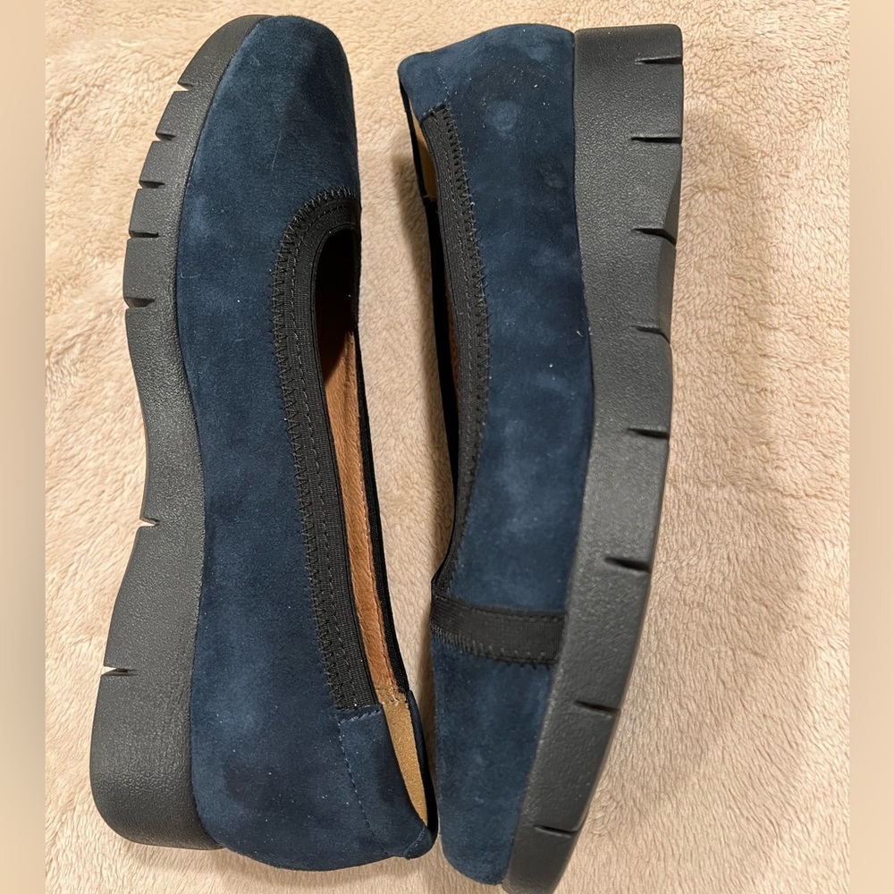 Clarks Navy Blue Suede Slip-On Loafers